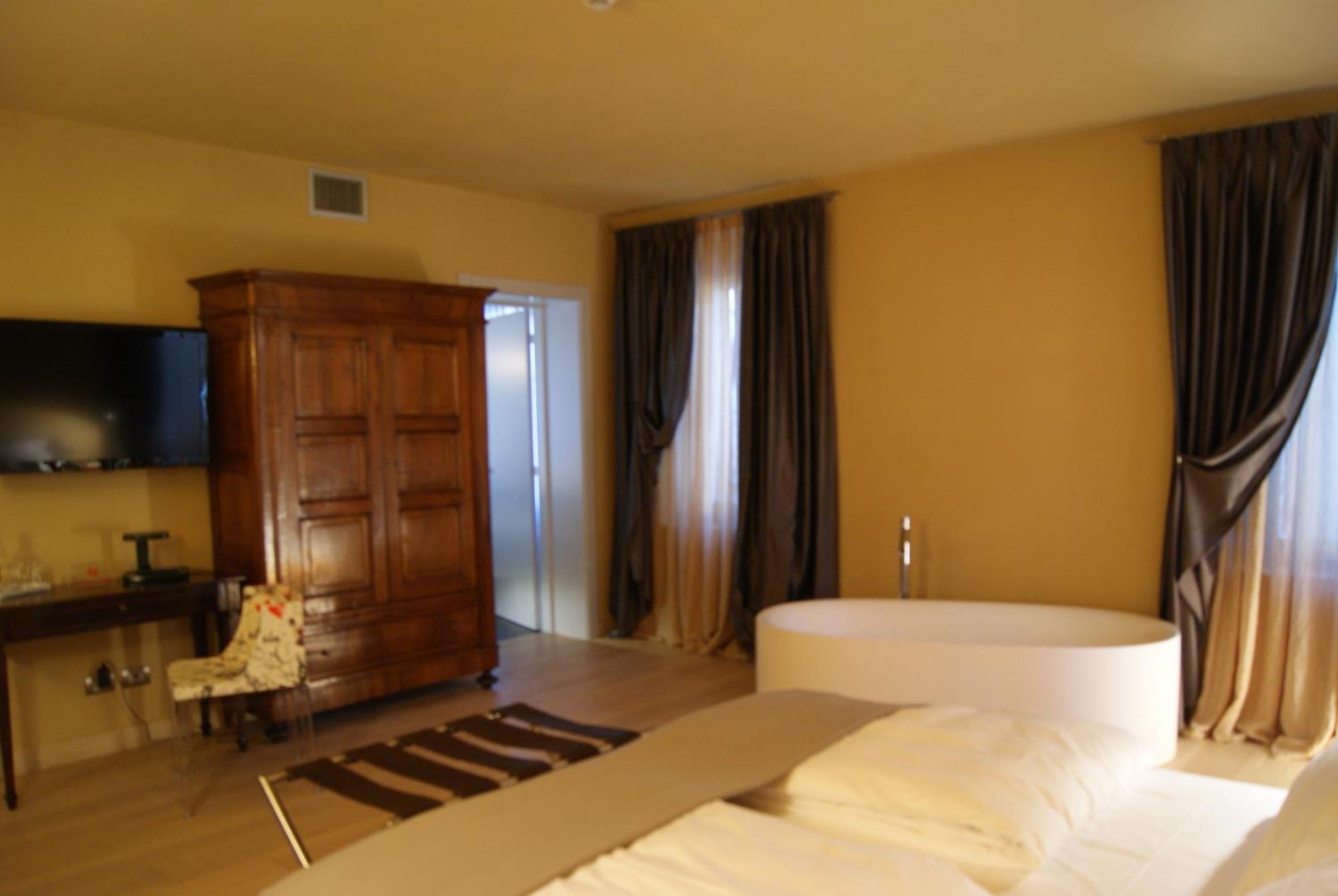 Damaranto Residenza E Cucina Bed and Breakfast Soave  Exteriör bild